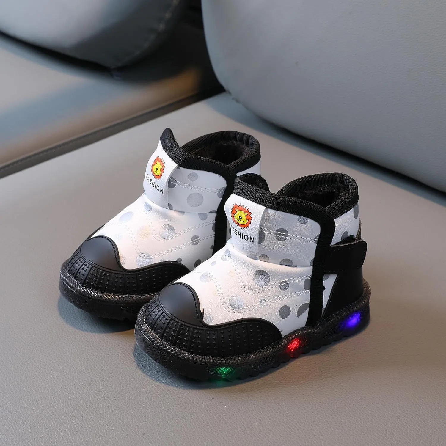 High Top Light Up Toddler Sneakers Boys Girls Cotton Plush Fashion Warm Sneaker Cute Casual Infant Boot for Girls
