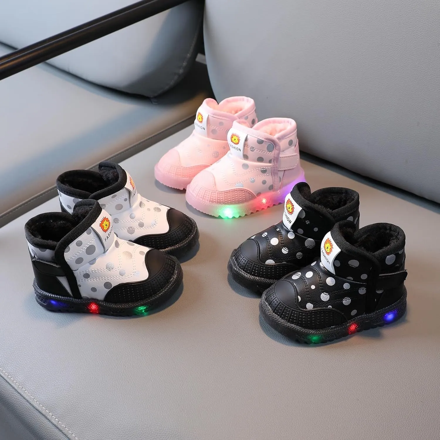 High Top Light Up Toddler Sneakers Boys Girls Cotton Plush Fashion Warm Sneaker Cute Casual Infant Boot for Girls
