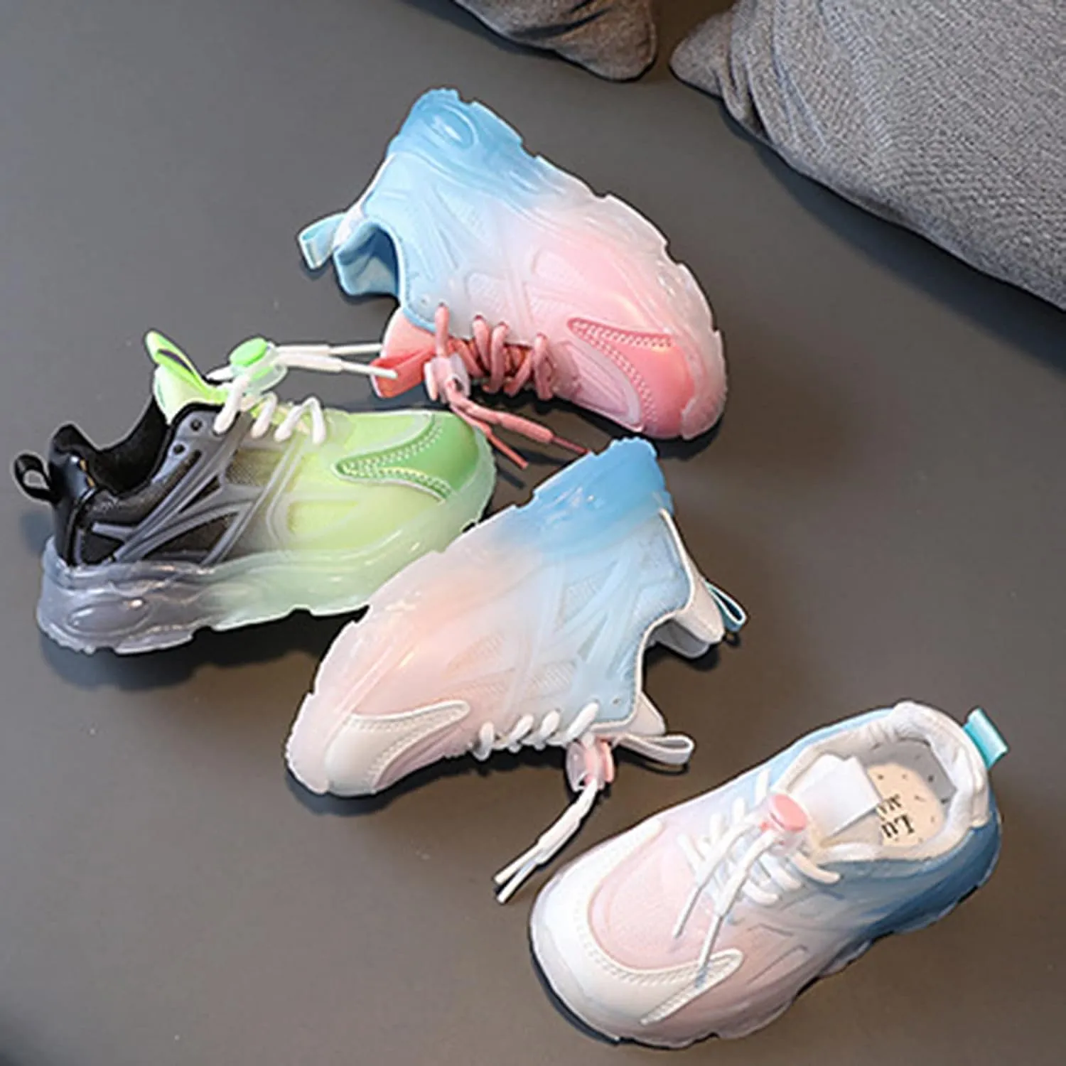 IWIHMIV Boys Running Shoes Kids Luminous Shoes Non-Slip Breathable Sport Athletic Tennis Running Shoes for Girls
