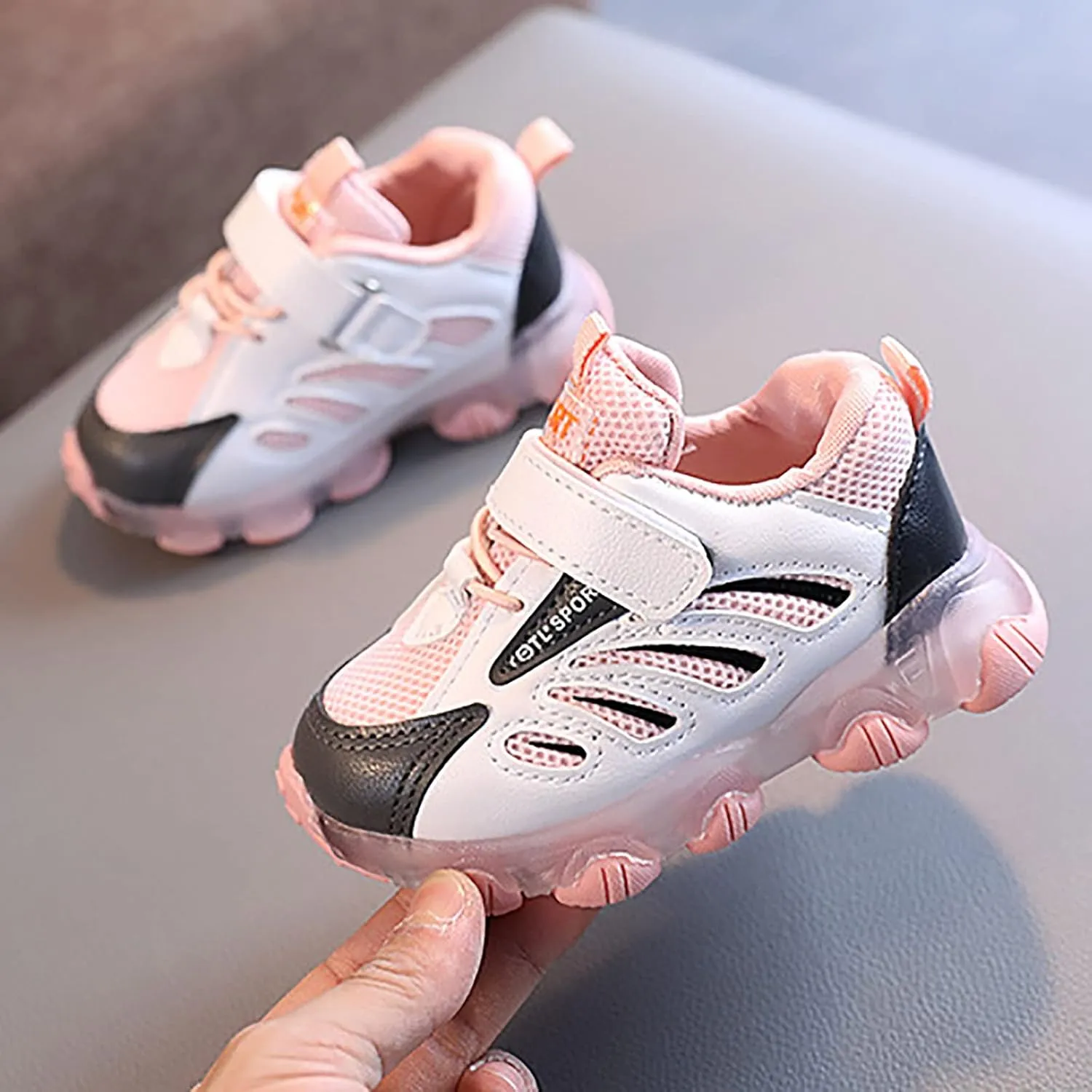 IWIHMIV Boys Running Shoes Kids Luminous Shoes Non-Slip Breathable Sport Athletic Tennis Running Shoes for Girls