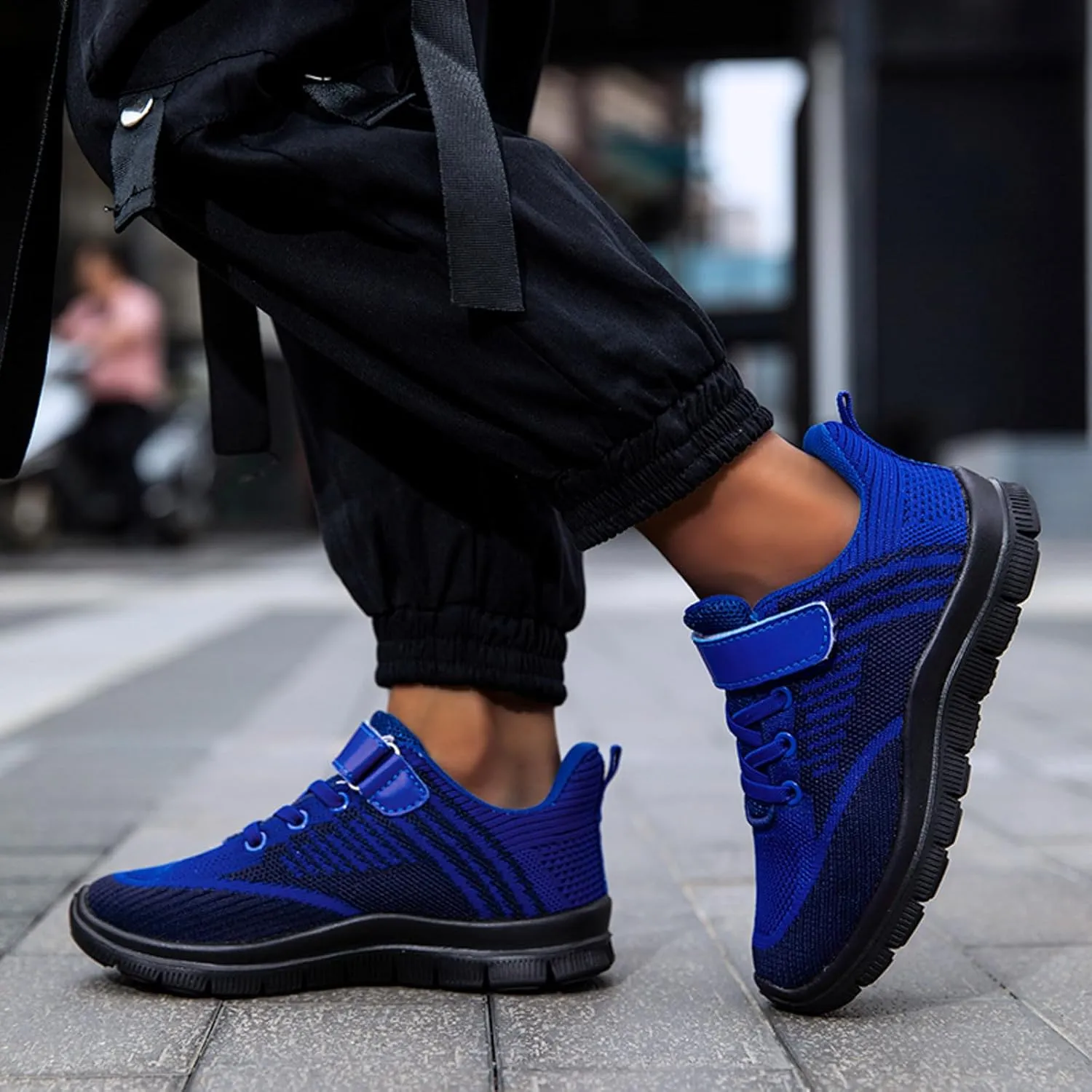IWIHMIV Kids Walking Shoes Tennis Running Shoes Outdoor Breathable Lightweight Non-Slip Athletic Shoes for Boys Girls