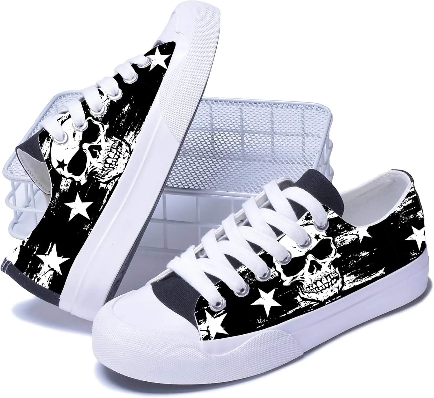 Men Skull Printed Shoes Custom Personalized Design Cool Print Low Top Fashion Sneakers for Teen Boys Girls Student Women Canvas Shoes Cosplay Classic Casual Shoes