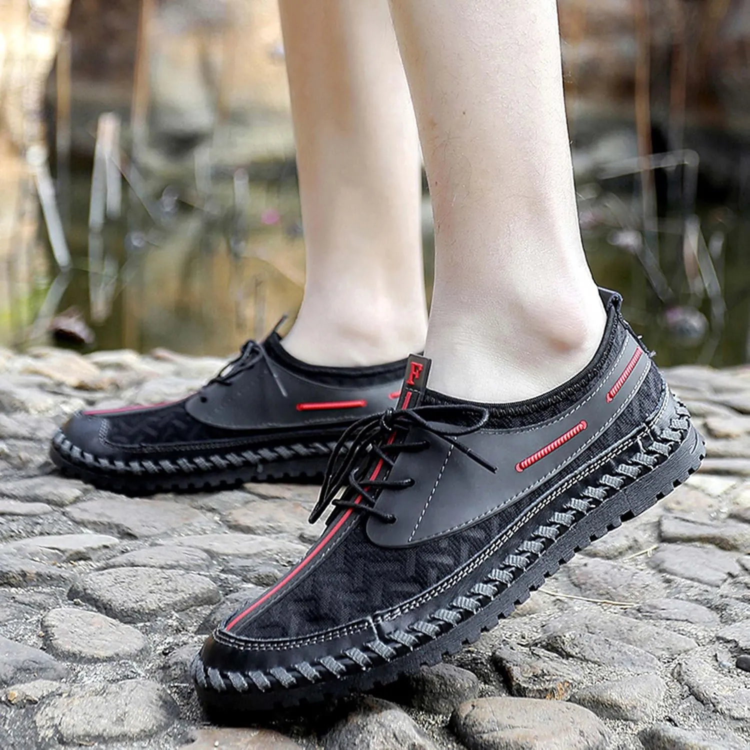 Men's Hiking Shoes Lightweight Non-slip Climbing Shoes Casual Walking Shoes Quick-drying Water Sneakers Outdoor Casual Sneakers