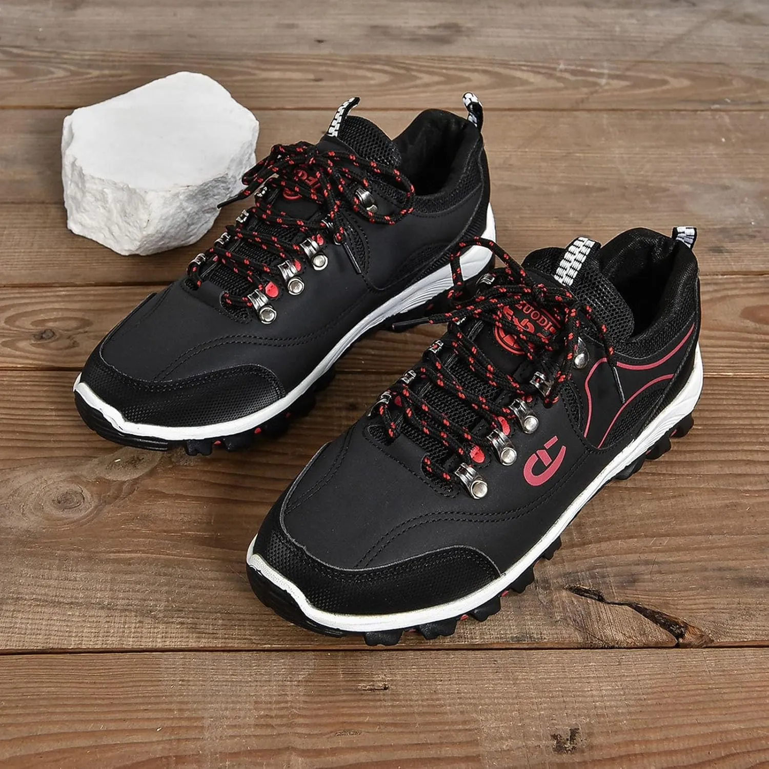 Men's Lace Up Sneakers Lightweight Non Slip Sneakers Arch Support Versatile Walking Shoes Comfort Workout Shoe