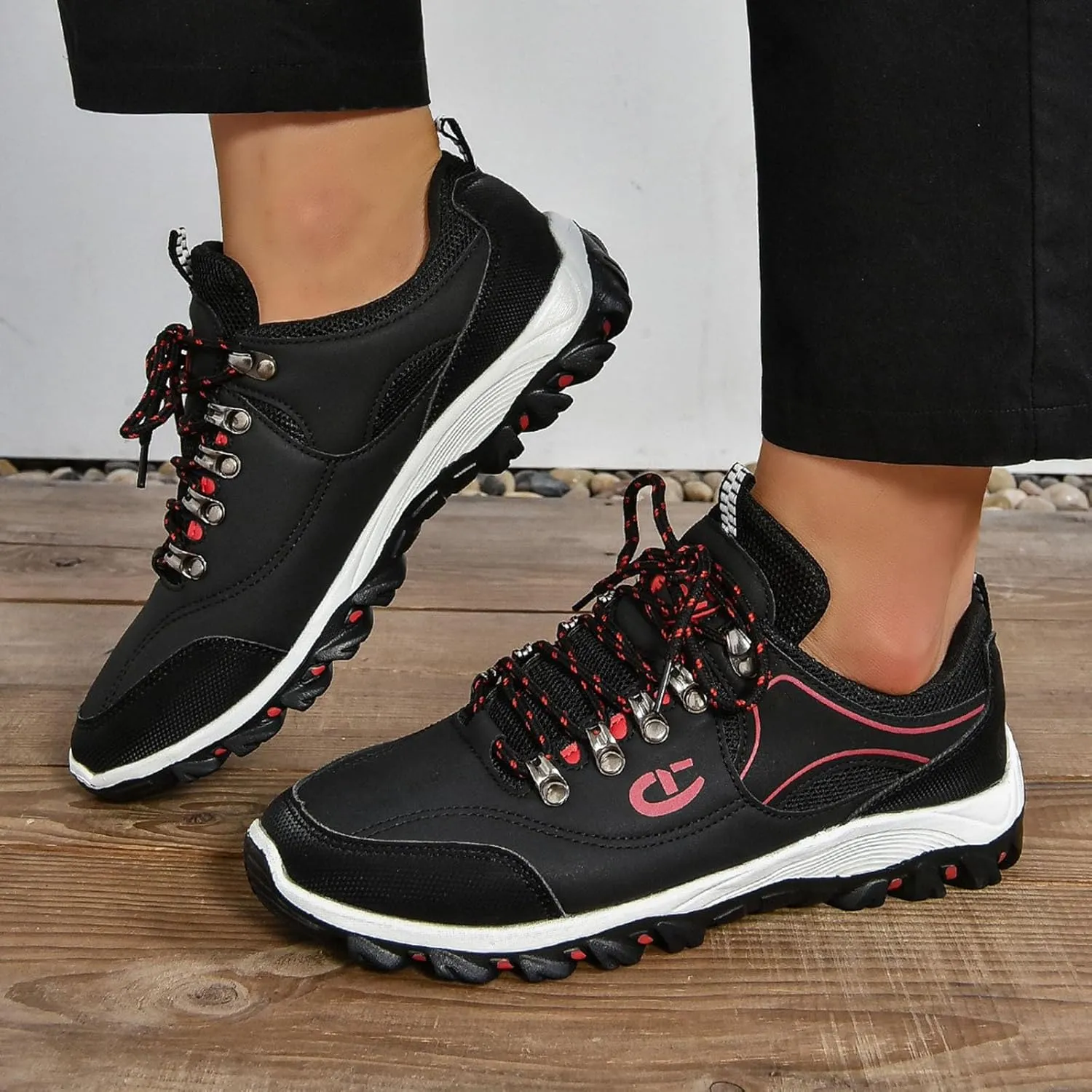 Men's Lace Up Sneakers Lightweight Non Slip Sneakers Arch Support Versatile Walking Shoes Comfort Workout Shoe