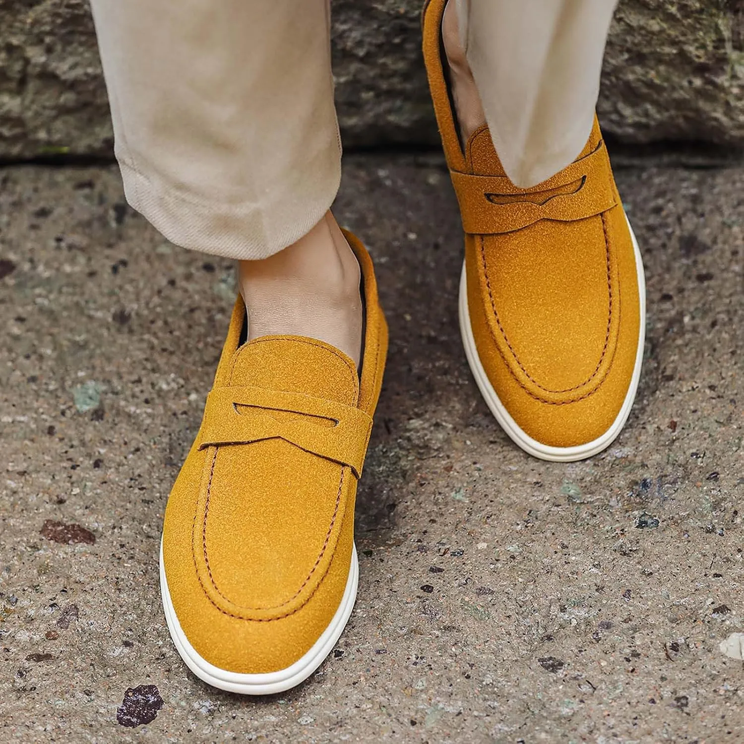 Men's Slip On Loafers Comfortable Soft Sole Suede Driving Shoes Breathable Lightweight Walking Travel Work Casual