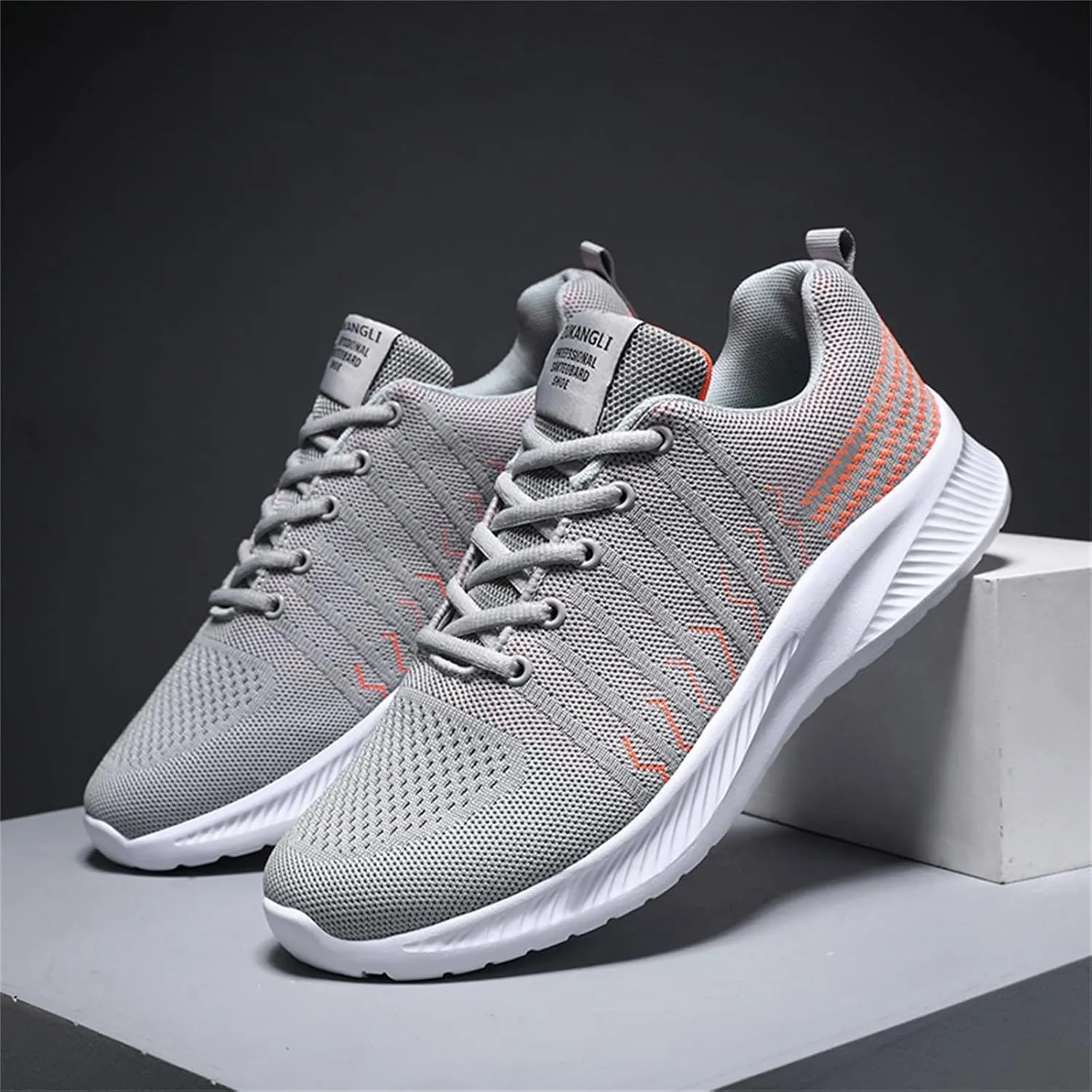 Outdoor Jogging Sneakers for Men Breathable and Light Outdoor Comfy Walking Shoe Men's Comfortable Dress Shoes