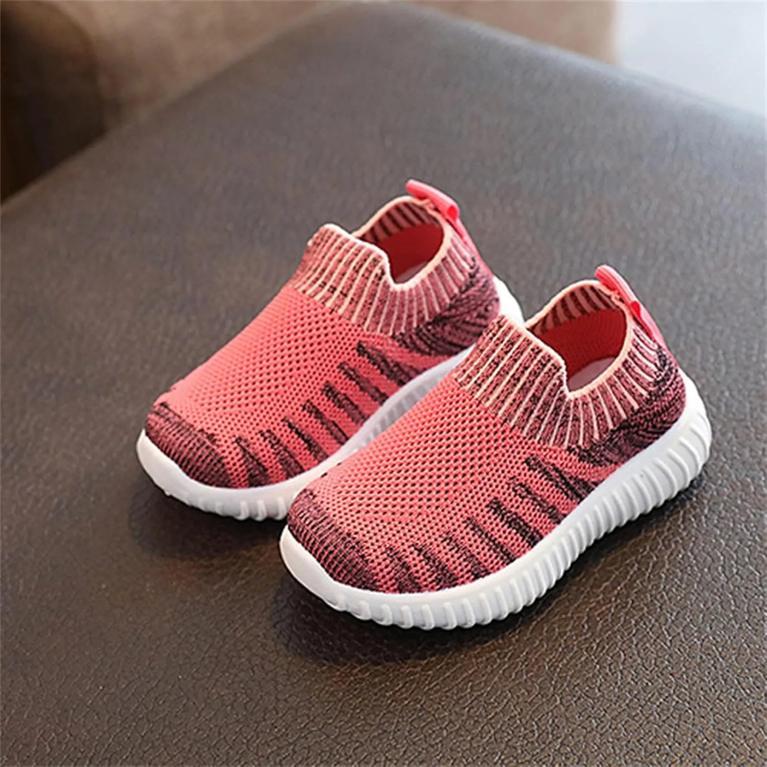 Toddler Barefoot Shoes Mesh Slip on Walking Shoes Non Slip Soft Sole Running Sneakers Kids Casual Comfortable Tennis Sneakers