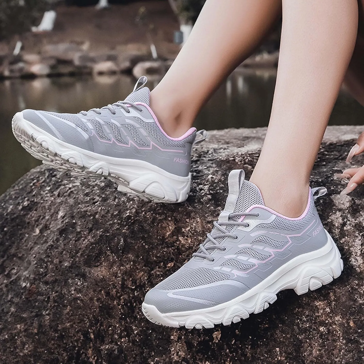 Unisex Mid Top Mountaineering Shoes Men's Shoes Women's Shoes Damping Stable Hiking Shoes Non Slip Wear-Resistant Climbing Shoes