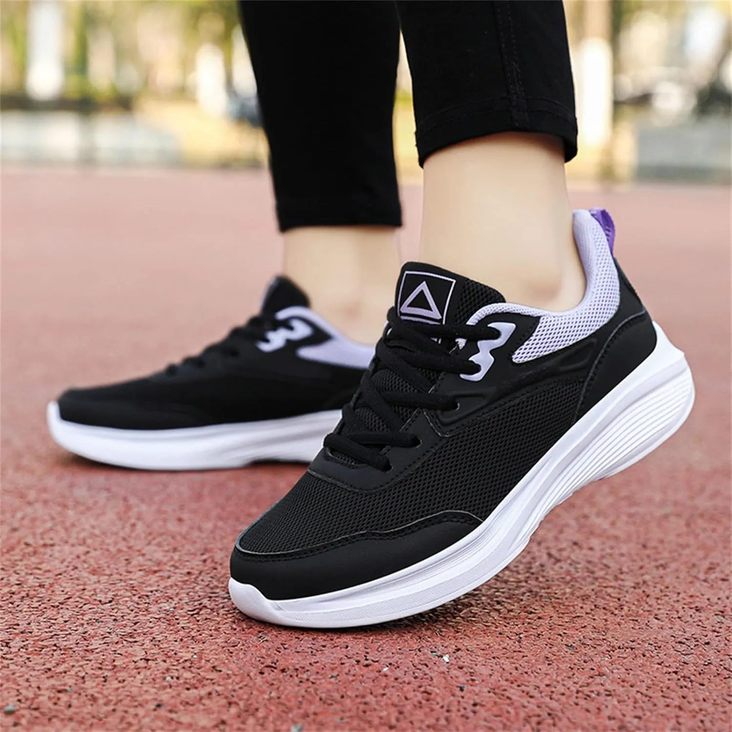 Wide Width Sneakers for Women Extra Wide Athletic Shoes with Arch Support for Workout Gym Cross Training Lace Up Cushion Sneaker
