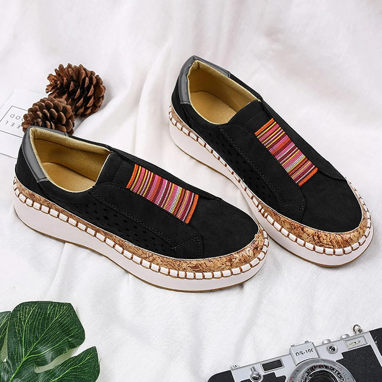 Women Vintage Slip On Shoes Casual Flat Sneakers Round Toe Thick-Sole Walking Shoes Lightweight Sneaker
