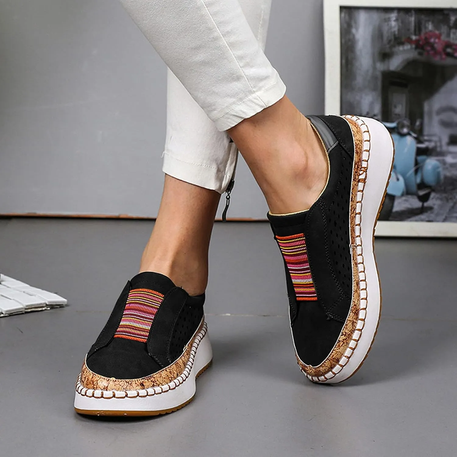 Women Vintage Slip On Shoes Casual Flat Sneakers Round Toe Thick-Sole Walking Shoes Lightweight Sneaker