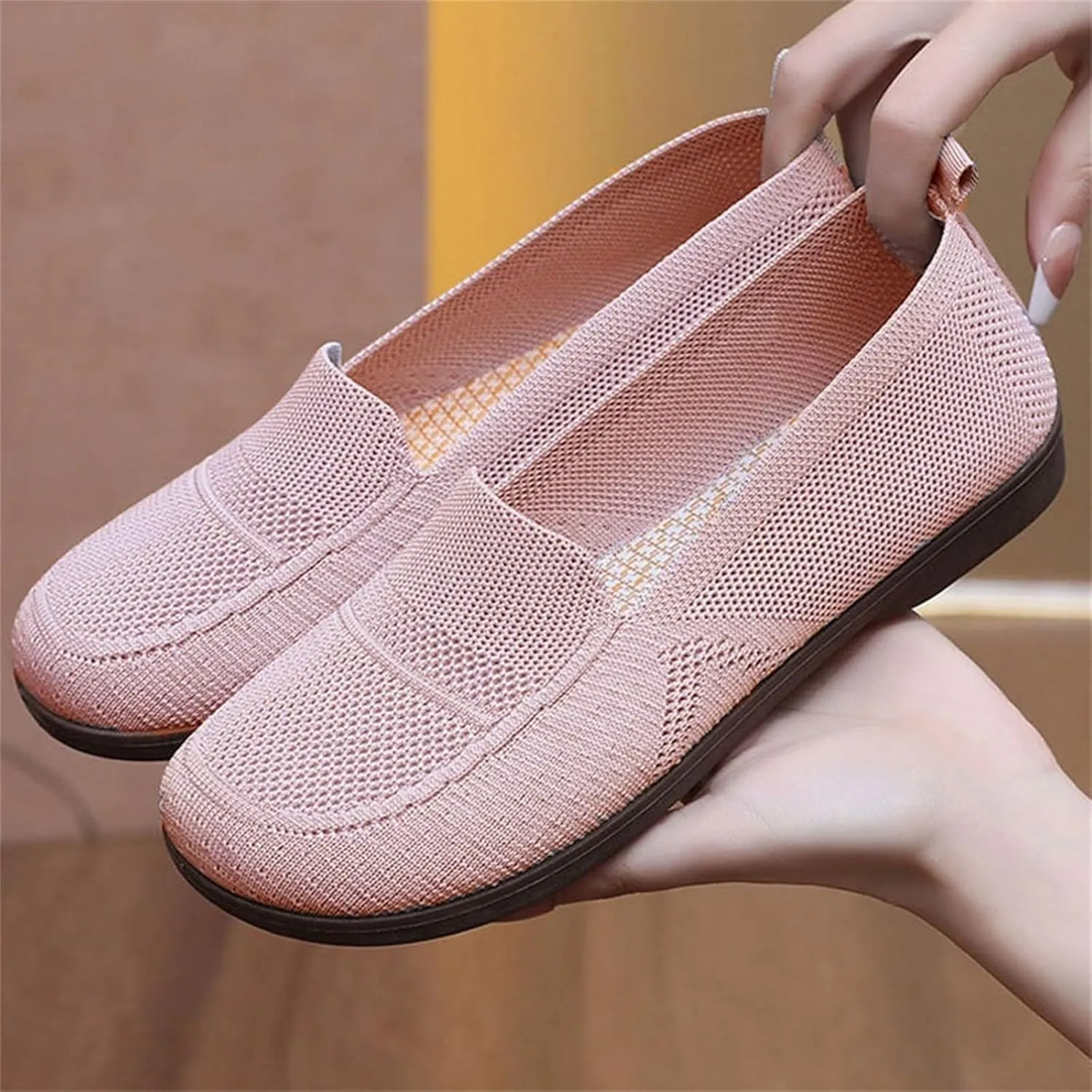 Women's Low Heel Casual Shoes Mesh Breathable Flying Woven Orthopedic Sneaker Wide Width Comfortable Work Shoes
